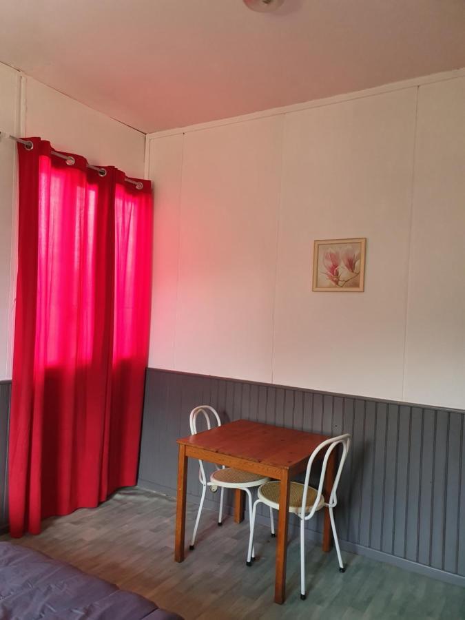 Camping Des 2 Rives- Chambres Etang-sur-Arroux Zewnętrze zdjęcie