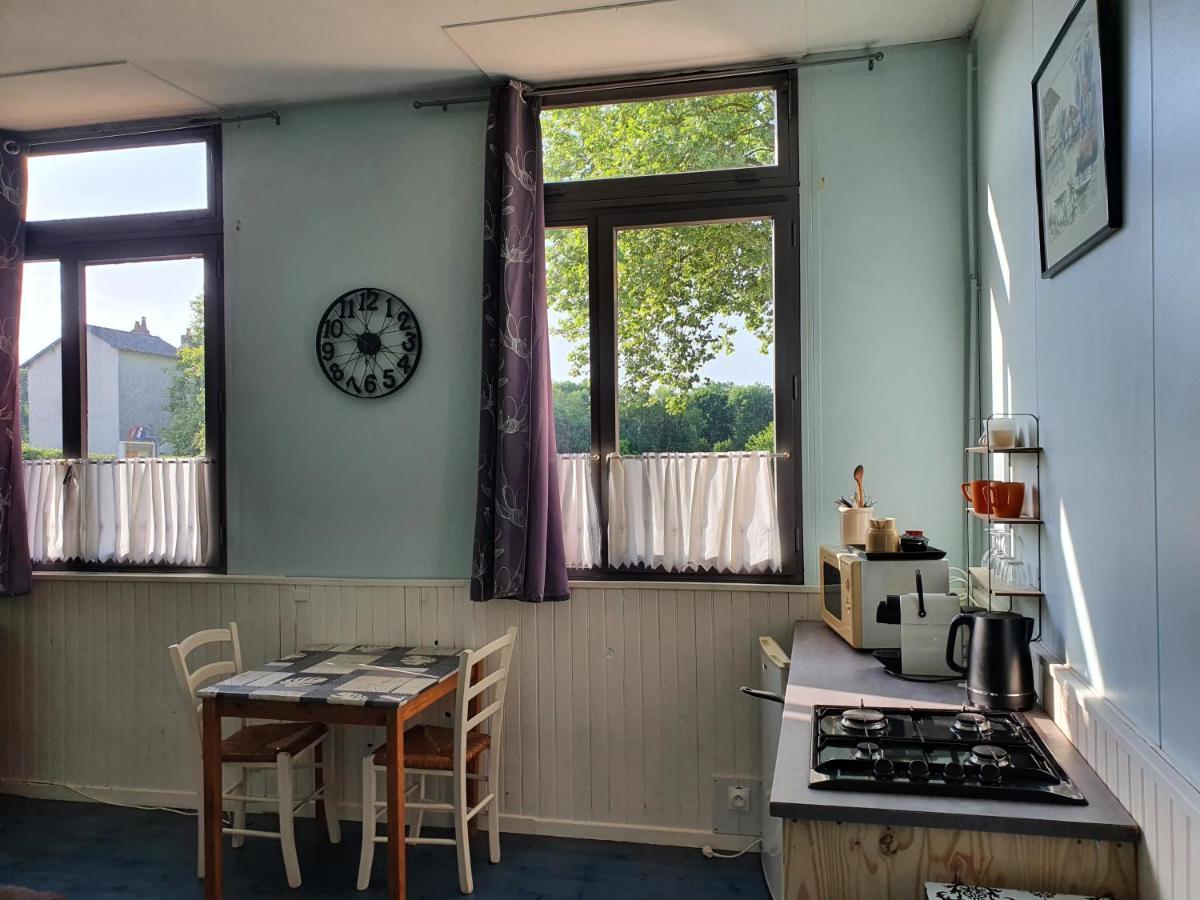 Camping Des 2 Rives- Chambres Etang-sur-Arroux Zewnętrze zdjęcie
